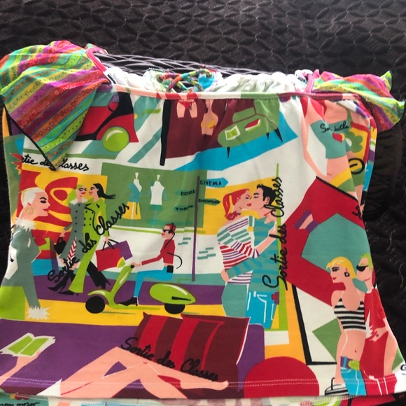 Top - Picture 3 of 4